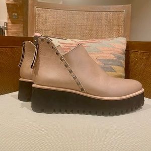 Platform shoe with stud detail